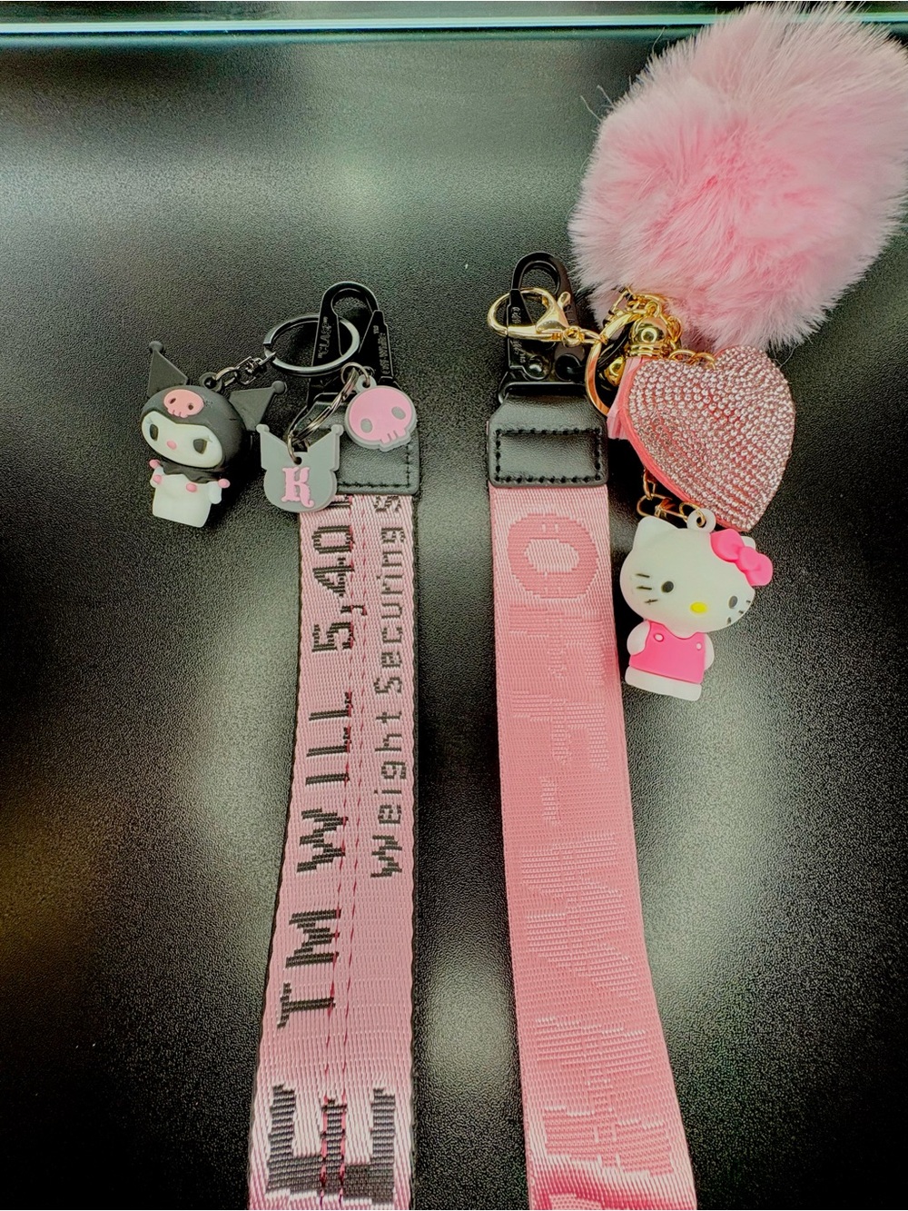 Hello Kitty - Picture 2 of 2